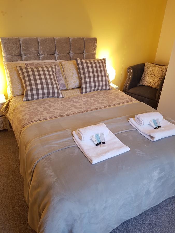 The Ben Sheann Hotel Strathyre Bagian luar foto