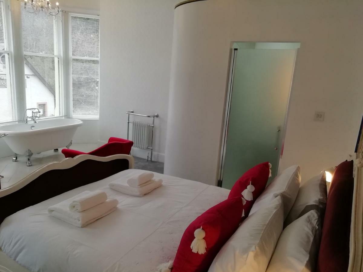The Ben Sheann Hotel Strathyre Ruang foto